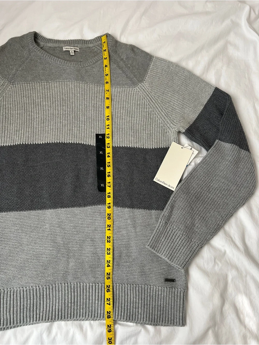 Calvin Klein Jeans Gray Colorblock Knit Sweater – XL | NWT